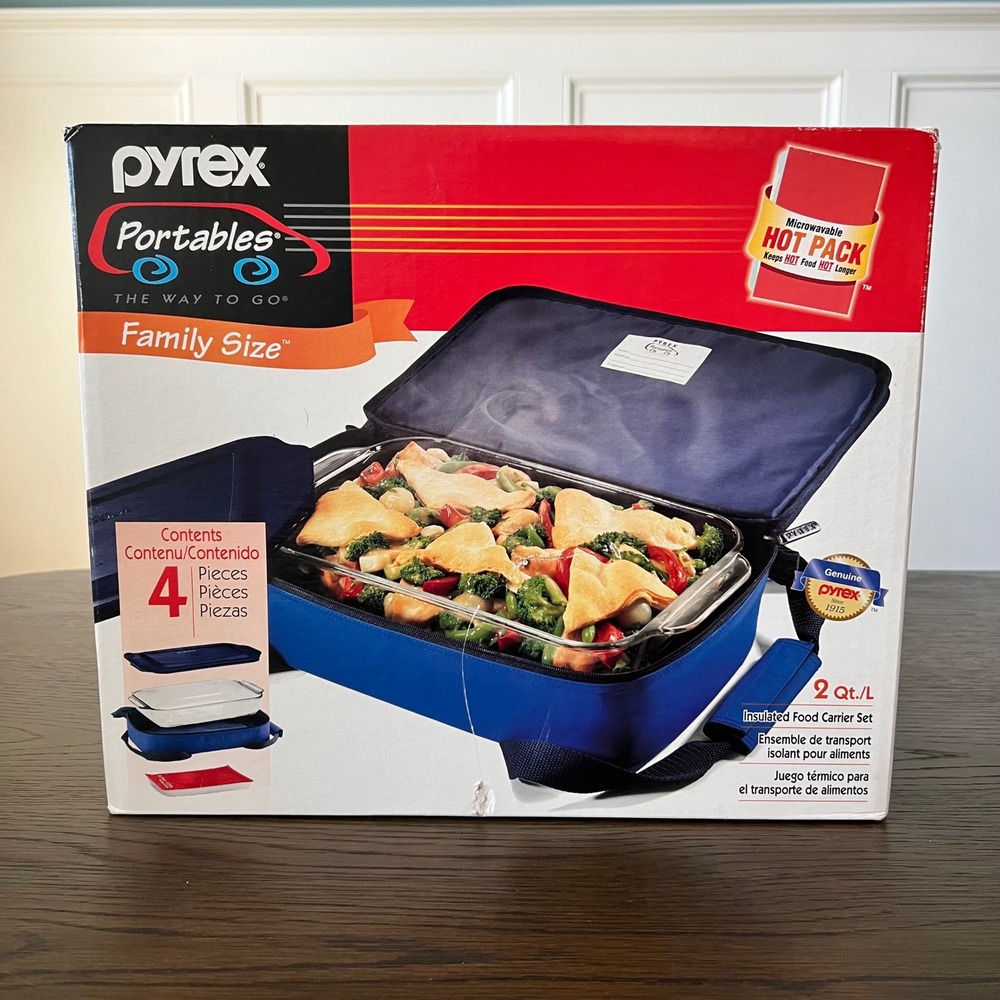 Vintage Pyrex Portables 4 Piece Insulated Food Carrier Set Blue 2 Qt Dish SEALED